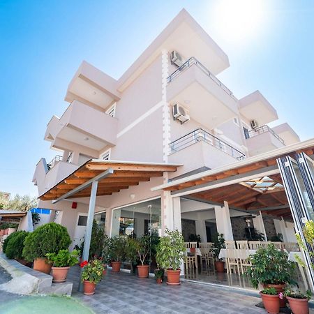 Aleksander Aparthotel Ksamil Extérieur photo