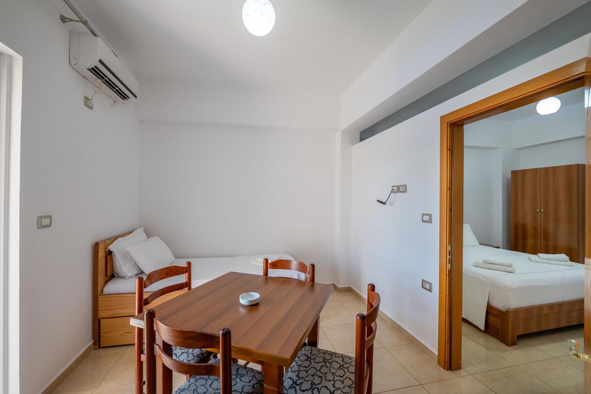 Aleksander Aparthotel Ksamil Extérieur photo
