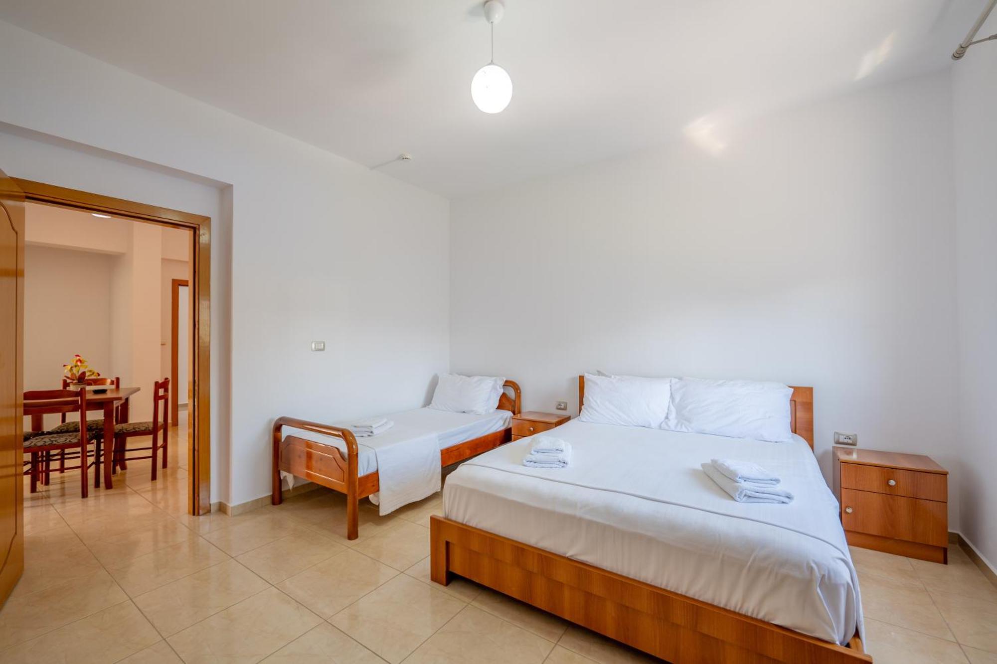 Aleksander Aparthotel Ksamil Extérieur photo
